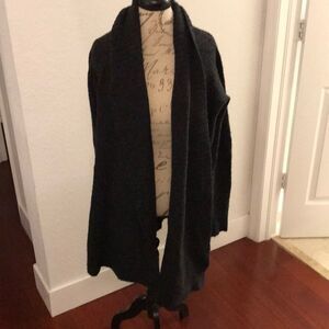 Oversized BCBG cardigan